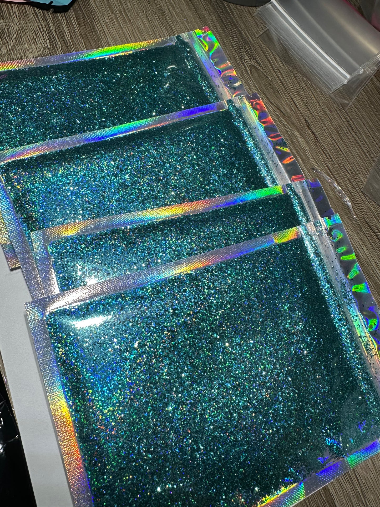 1oz Holographic Blue Medium Cut( read description)