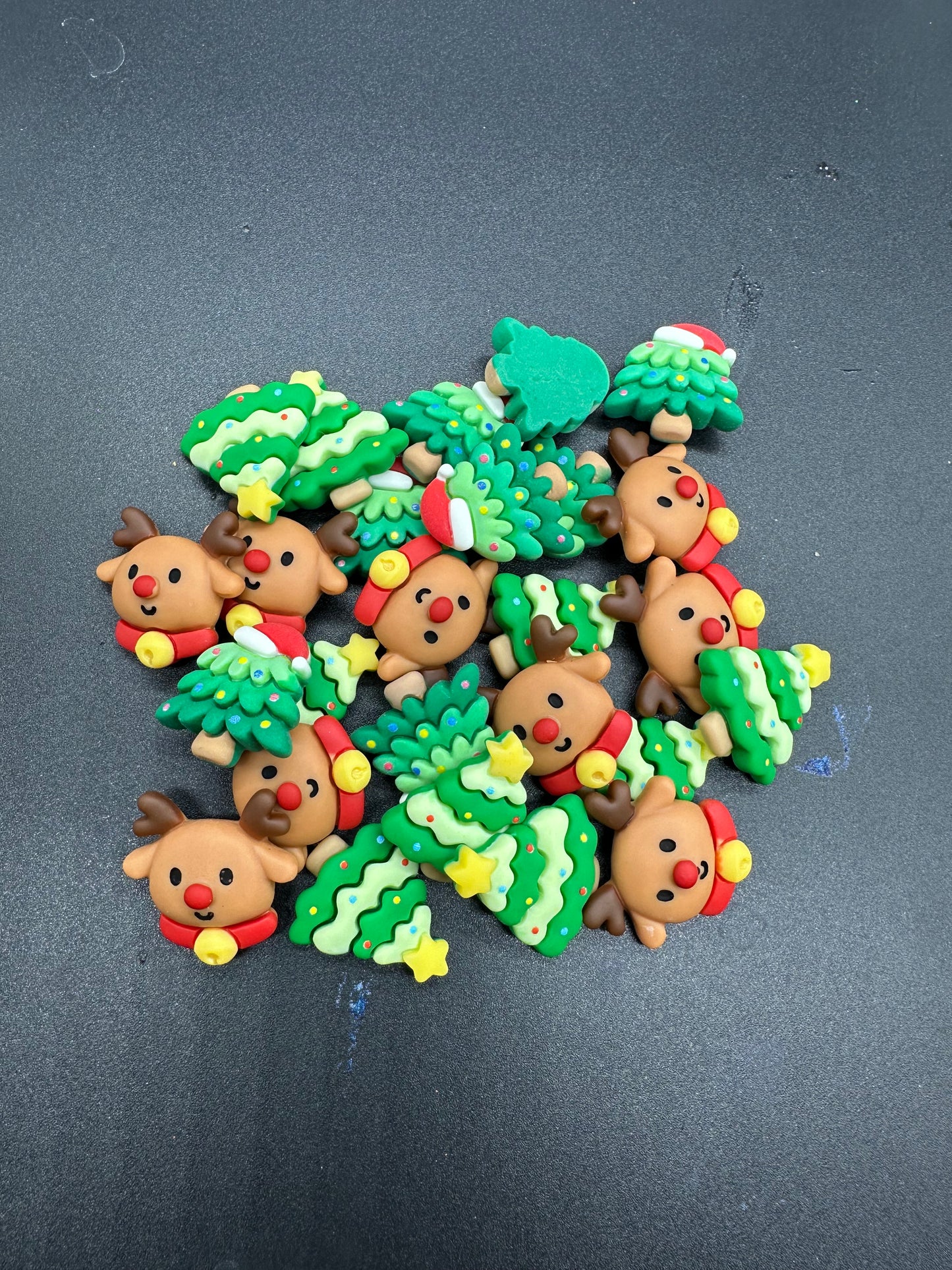 26pc Christmas cabochon Mix