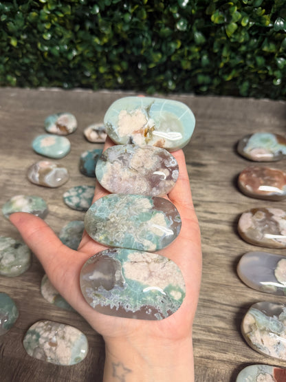 Green Flower Agate Palm Stone Bundle