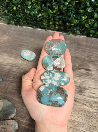 Green Flower Agate Palm Stone Bundle